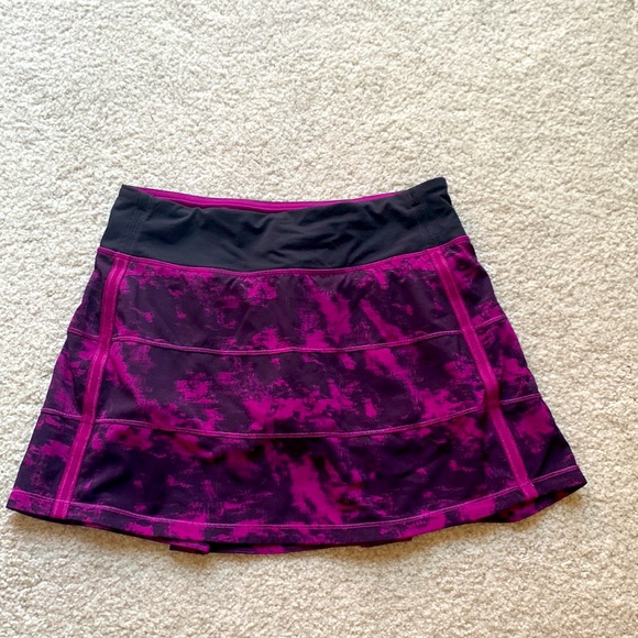 Lululemon Womens PACE RIVAL II Skirt Skort Plum Purple Black Sz 4 - Picture 3 of 5